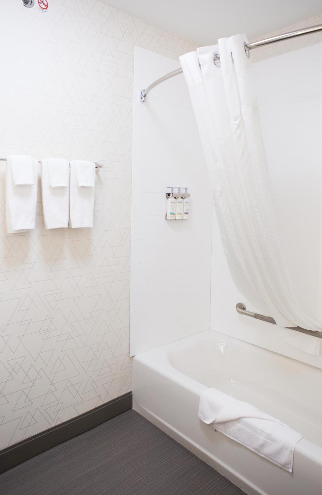 Holiday Inn Express & Suites Prince Albert - South By Ihg Extérieur photo