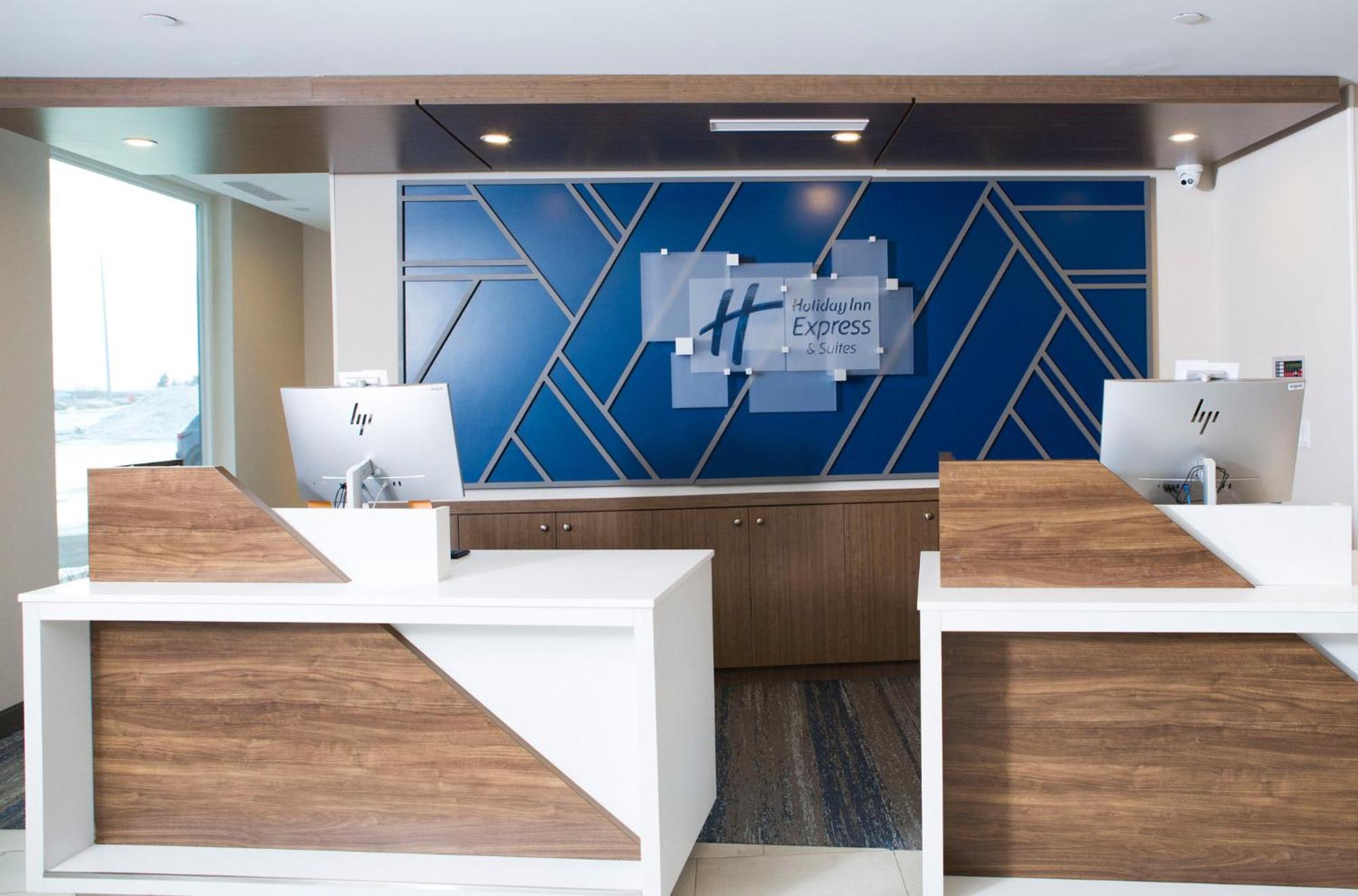 Holiday Inn Express & Suites Prince Albert - South By Ihg Extérieur photo